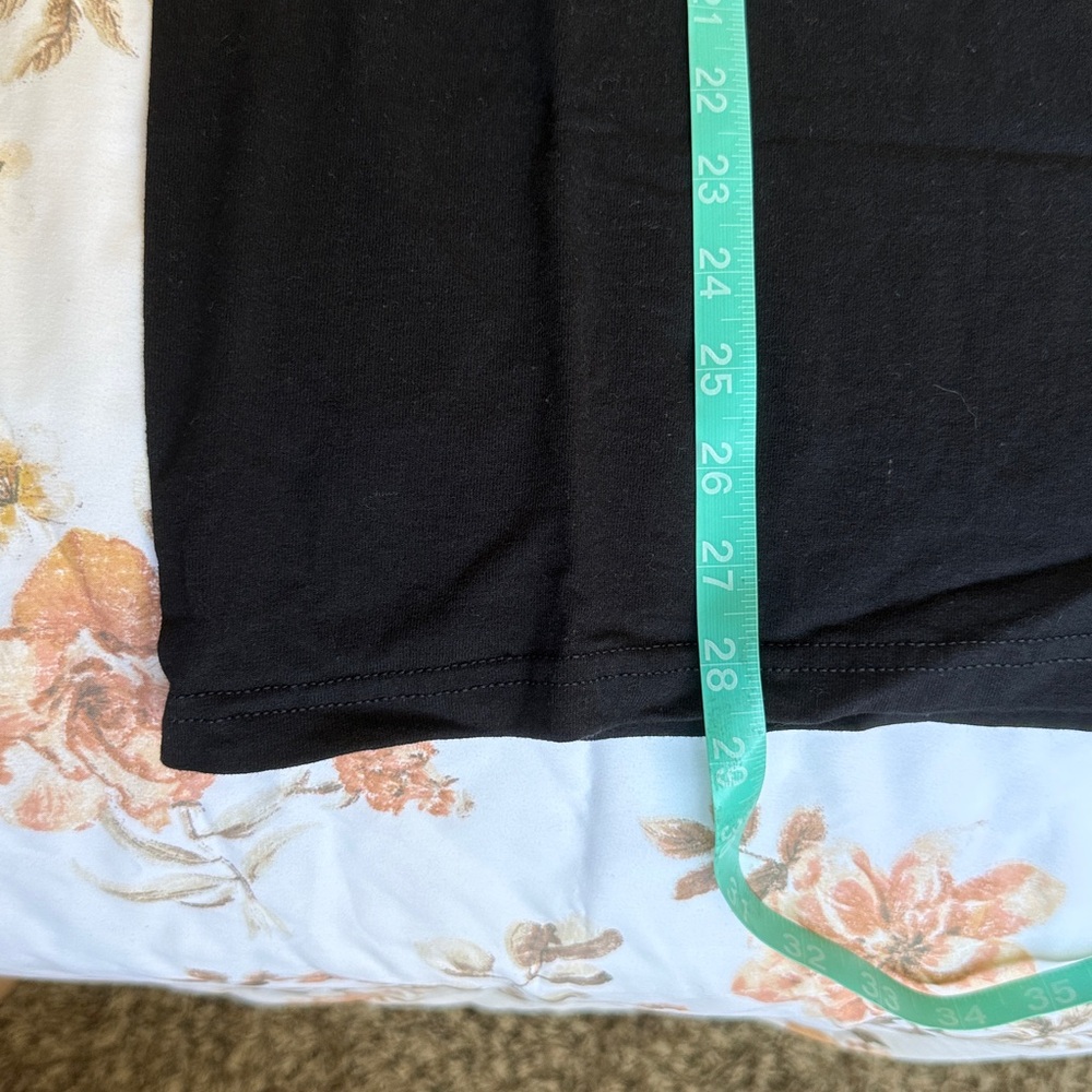 Box Lunch Lord of the Rings T shirts - Picture 12 of 15